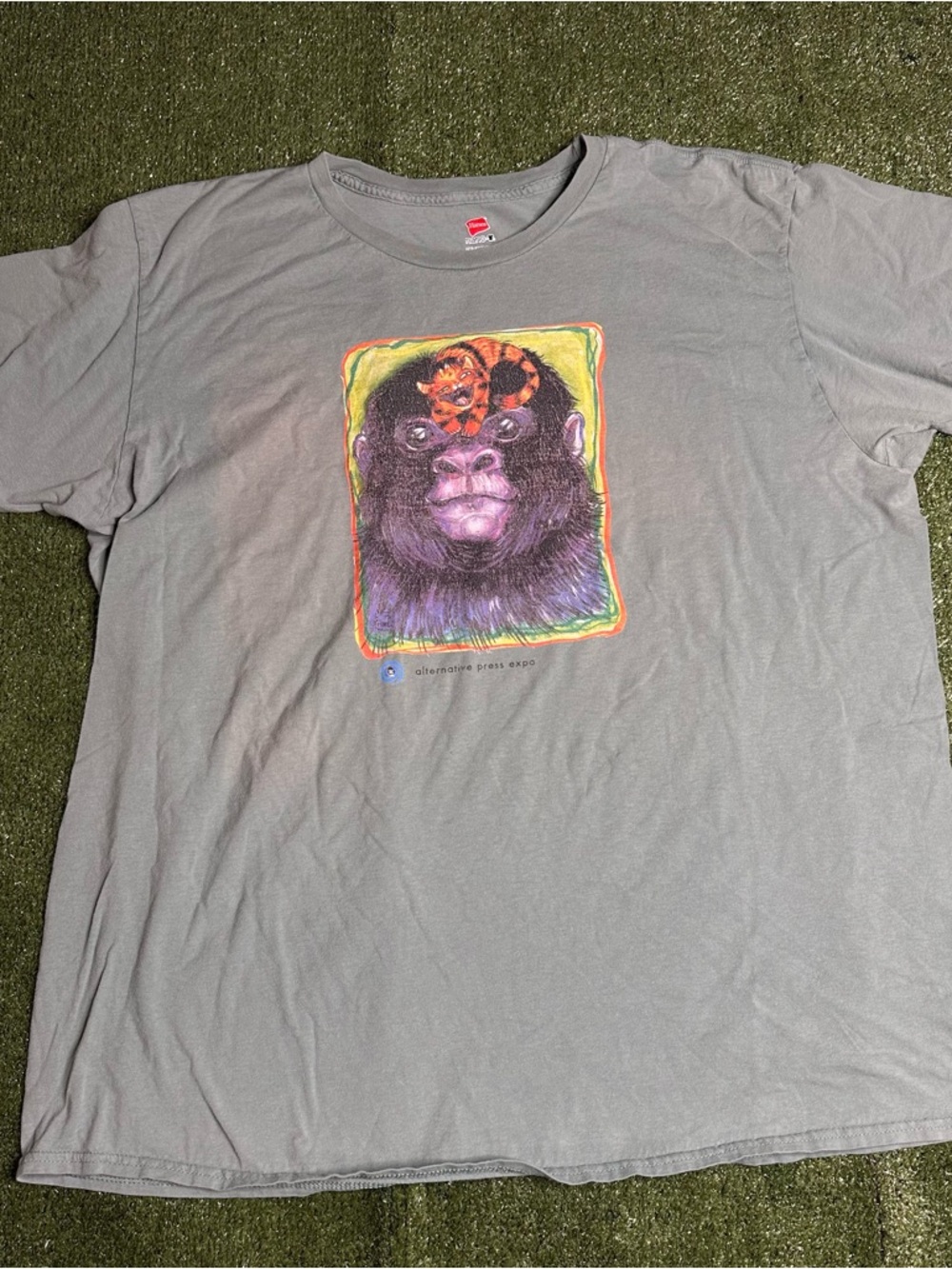 Alternative press expo shirt size 2xl loss green color